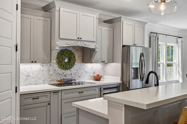 $499,000 | 6816 Enclave Lane, Ocean Springs, MS 39564