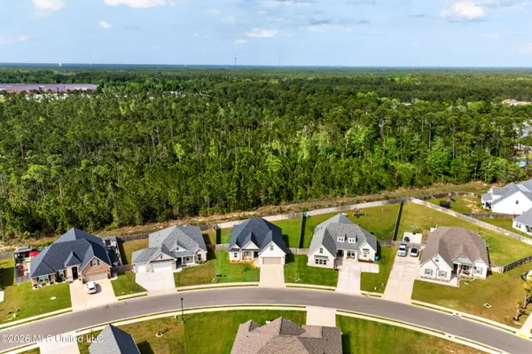 $499,000 | 6816 Enclave Lane, Ocean Springs, MS 39564