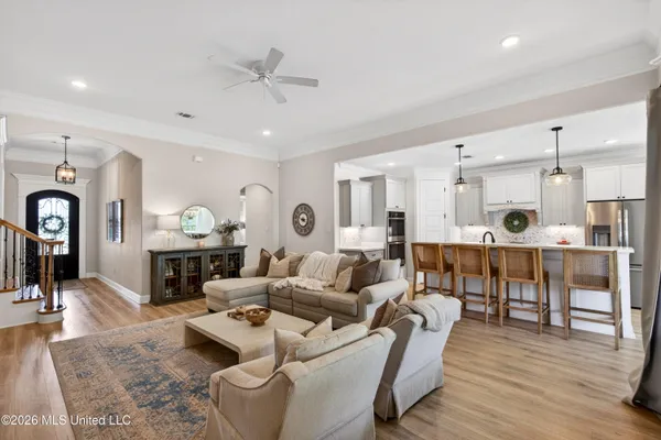 $499,000 | 6816 Enclave Lane, Ocean Springs, MS 39564