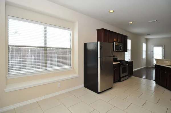 $1,950 | 20179 Royal Orchard Drive, Porter, TX 77365
