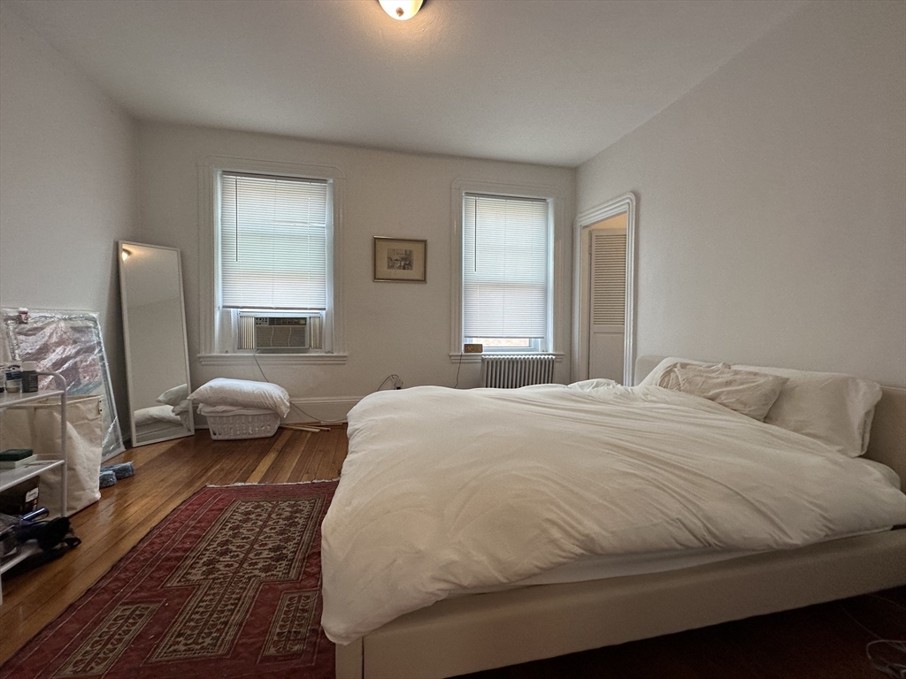 62 Phillips Street, Unit 1 Boston, MA 02114 - Photo 3 of 11