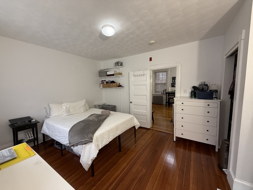 62 Phillips Street, Unit 1 Boston, MA 02114 - Photo 10 of 11