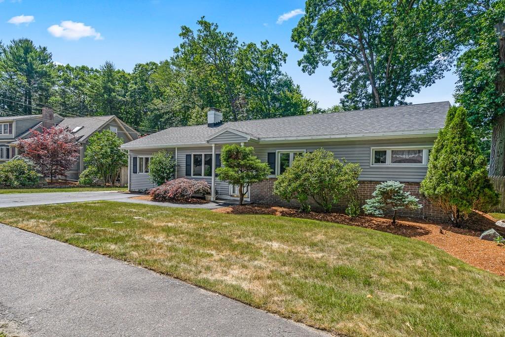 55 Whittier Road Wakefield, MA 01880 - Photo 18 of 23 Gallery Image 18
