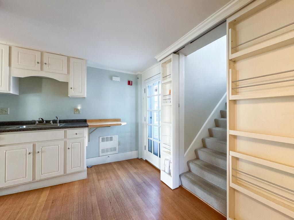 41 Front Street, Unit 3 Exeter, NH 03833 - Photo 13 of 31