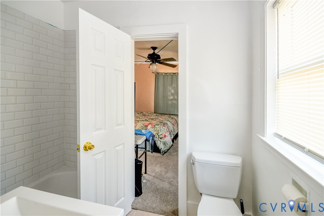 4903 Castlewood Road Richmond, VA 23234 - Photo 15 of 31