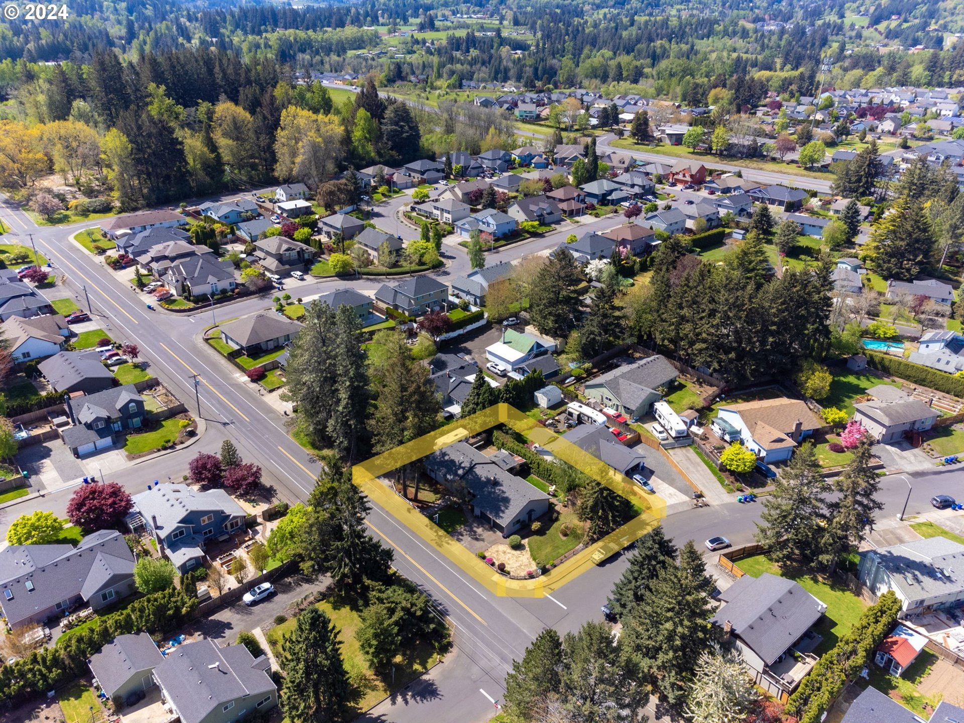 2551 Southeast Barnes Road Gresham, OR 97080 - Photo 37 of 38 an aerial view of a houses and an outdoor space
