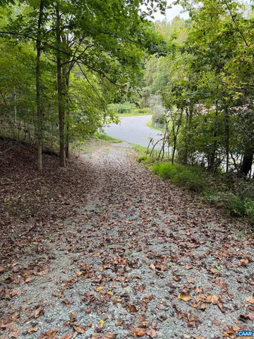 $110,000 | 2.39-acres 2.39-acres Plank Road, Afton, VA 22920