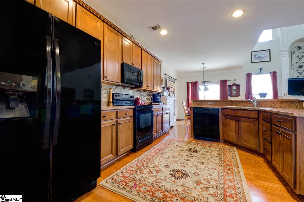 515 Riverdale Road Simpsonville, SC 29680 - Photo 3 of 22 Gallery Image 3