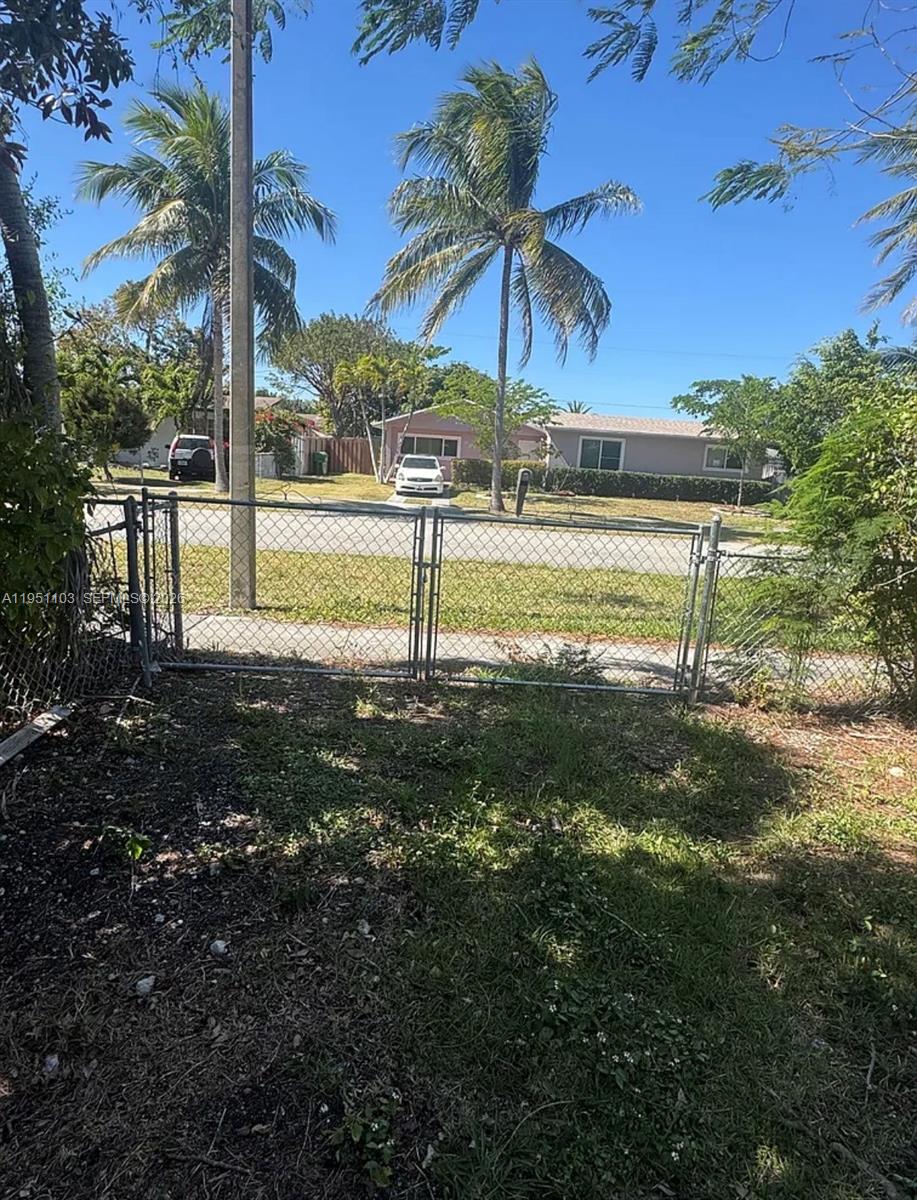20530 Eagle Nest Road Cutler Bay, FL 33189 - Photo 14 of 17 a view of a park