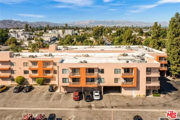 $340,000 | 6815 Remmet Avenue, Unit 310, Canoga Park, CA 91303