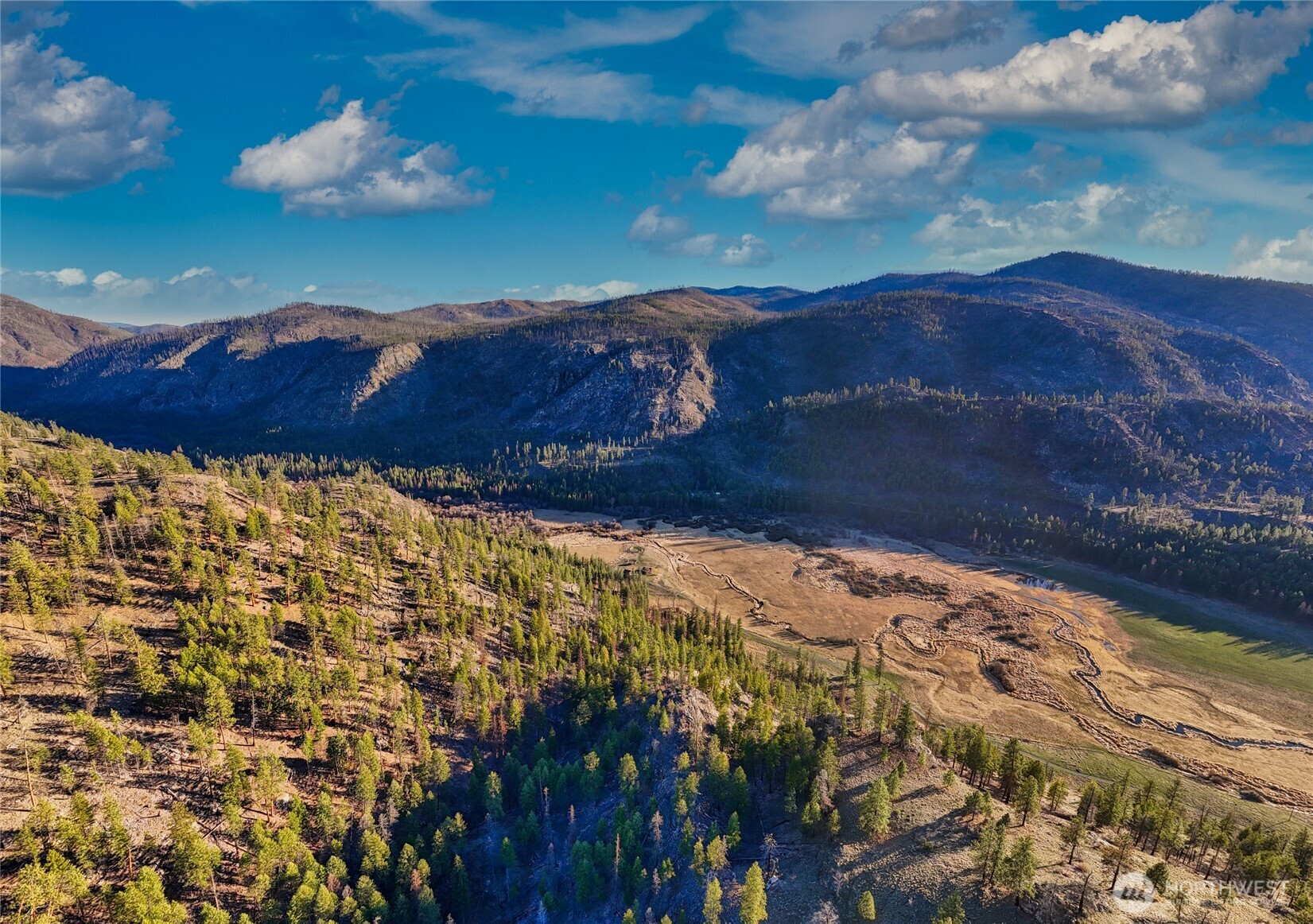 1721 Aeneas Valley Road Tonasket, WA 98855 - Photo 17 of 40