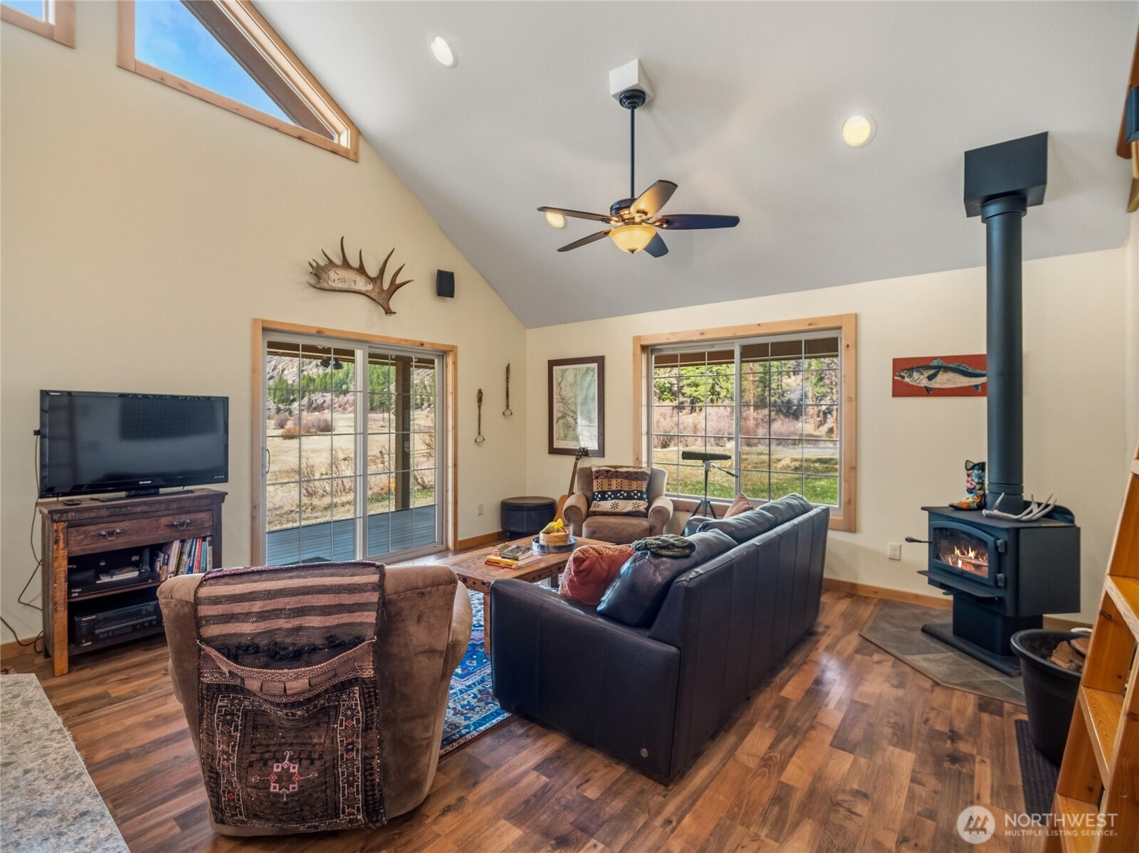 1721 Aeneas Valley Road Tonasket, WA 98855 - Photo 33 of 39