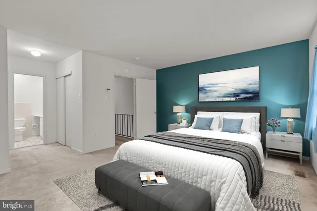 $350,000 | 18 Yorktown Court, Blue Bell, PA 19422