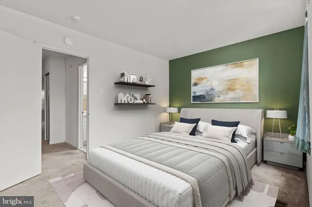 $350,000 | 18 Yorktown Court, Blue Bell, PA 19422