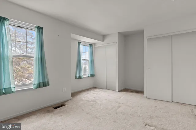 $350,000 | 18 Yorktown Court, Blue Bell, PA 19422