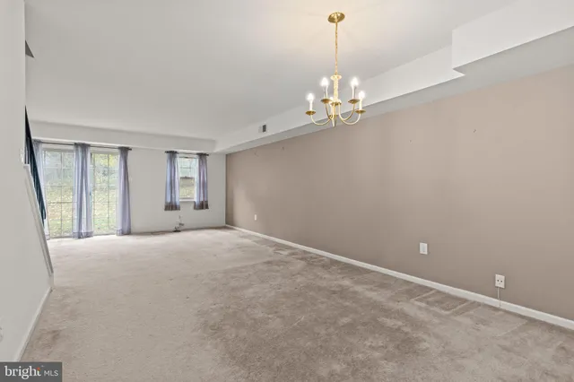 $350,000 | 18 Yorktown Court, Blue Bell, PA 19422