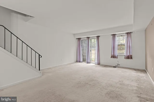 $350,000 | 18 Yorktown Court, Blue Bell, PA 19422