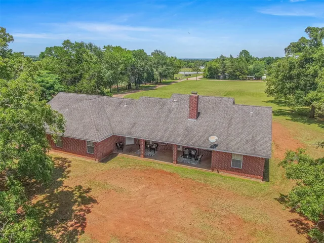 $465,000 | 1110 Cr 439 Dime, Dime Box, TX 77853