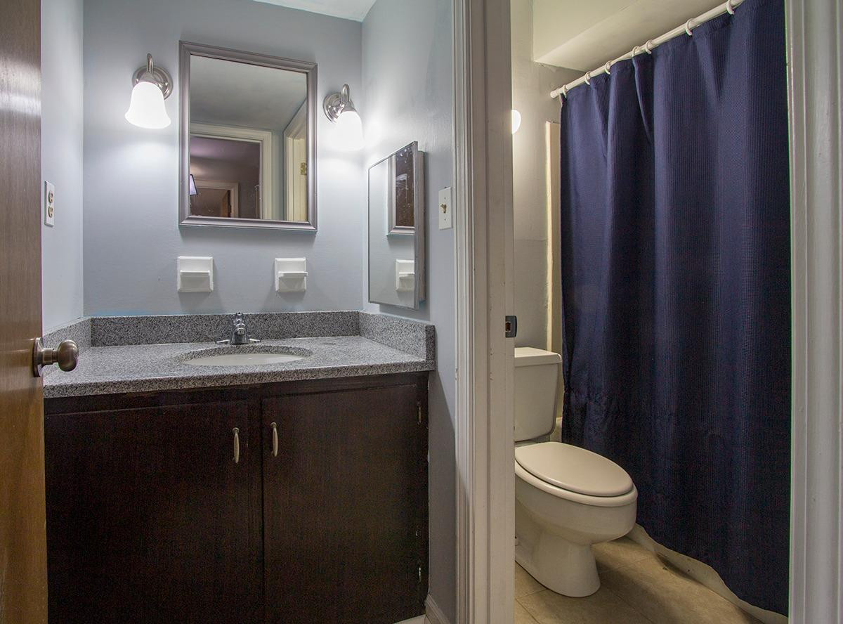 1080 Armstrong Mill Road, Unit B Lexington, KY 40517 - Photo 17 of 19 Photo 17