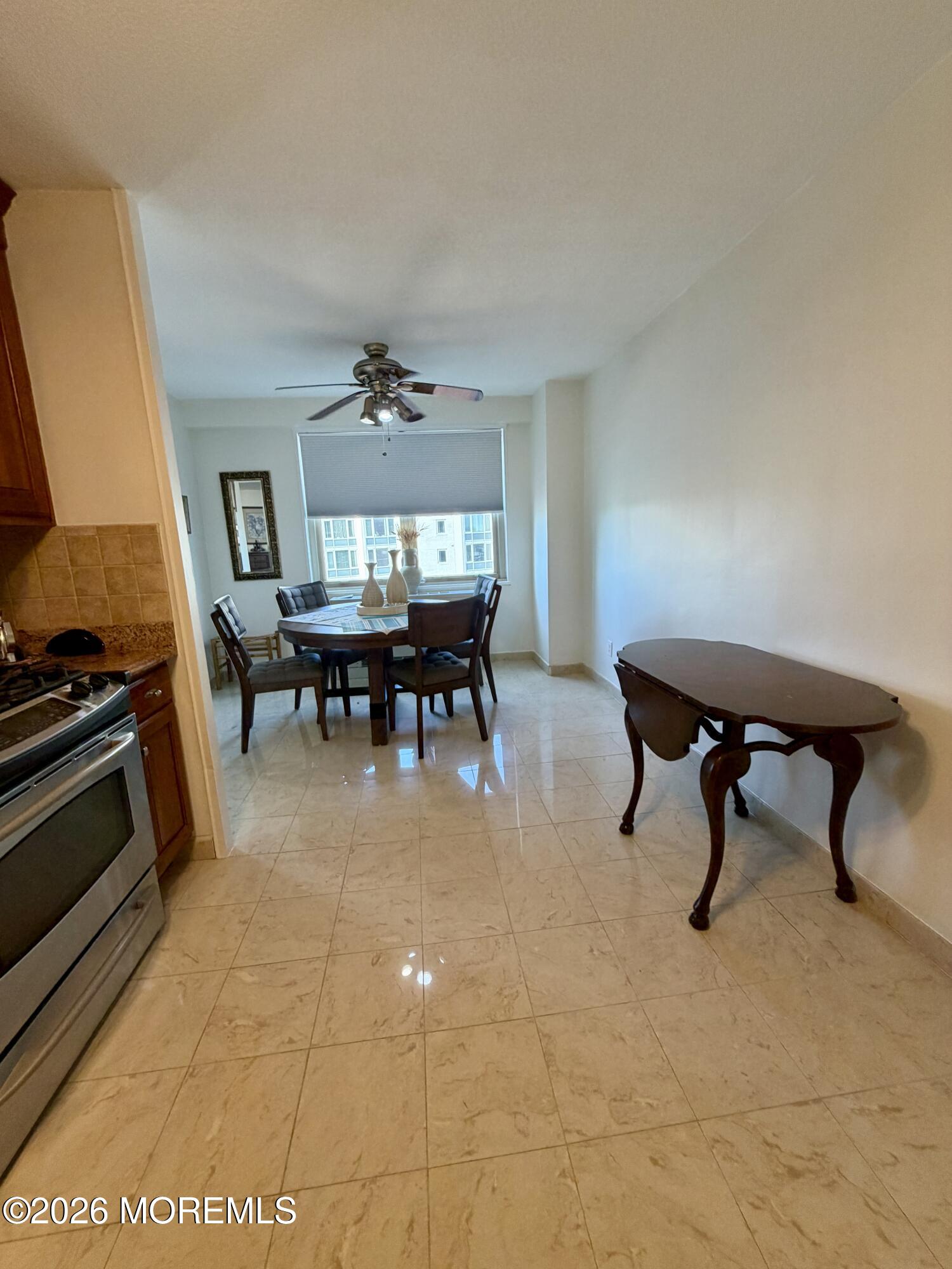 28 Riverside Avenue, Unit 7K Red Bank, NJ 07701 - Photo 5 of 58 Large Eat-In