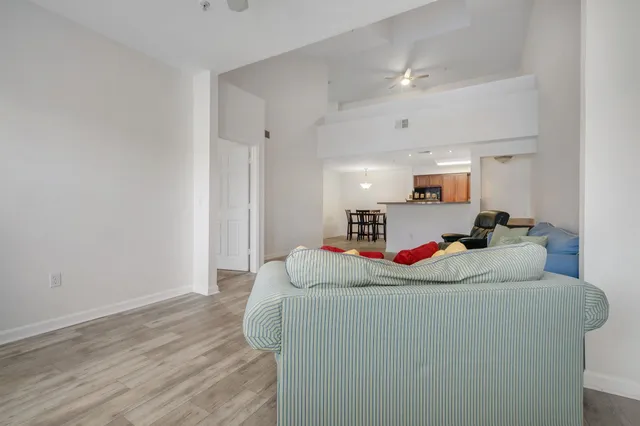 $190,000 | 2801 Chancellorsville Drive, Unit 333 & 3B, Tallahassee, FL 32312