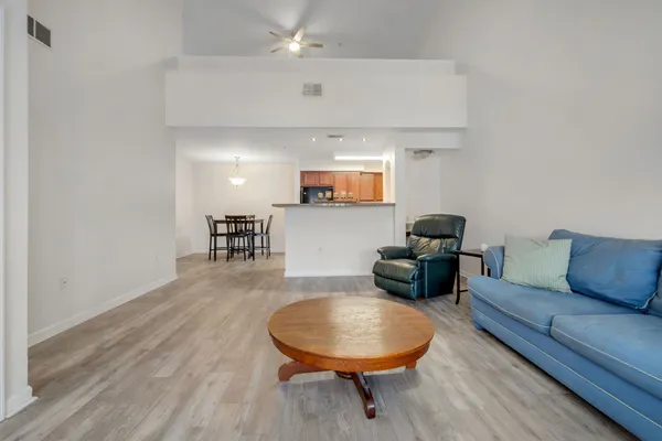 $190,000 | 2801 Chancellorsville Drive, Unit 333 & 3B, Tallahassee, FL 32312