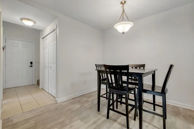 $190,000 | 2801 Chancellorsville Drive, Unit 333 & 3B, Tallahassee, FL 32312