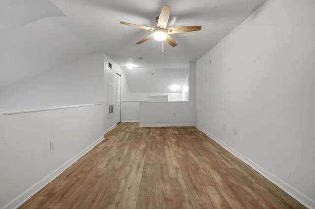 $190,000 | 2801 Chancellorsville Drive, Unit 333 & 3B, Tallahassee, FL 32312