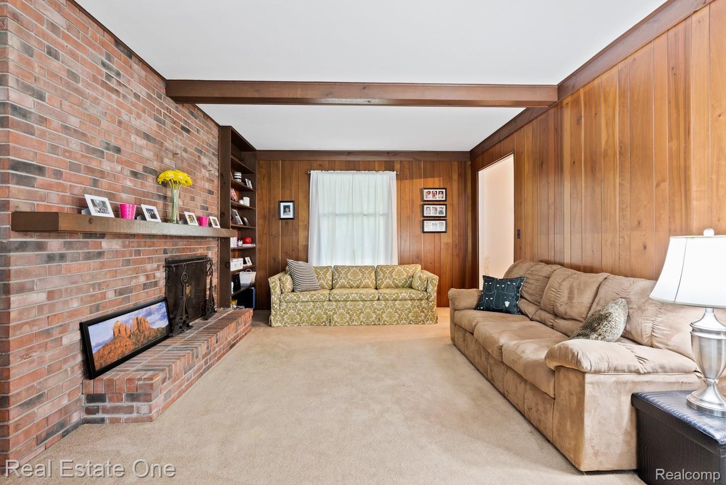 1503 Biggers Drive Rochester, MI 48309 - Photo 13 of 29 DSC03651.jpg