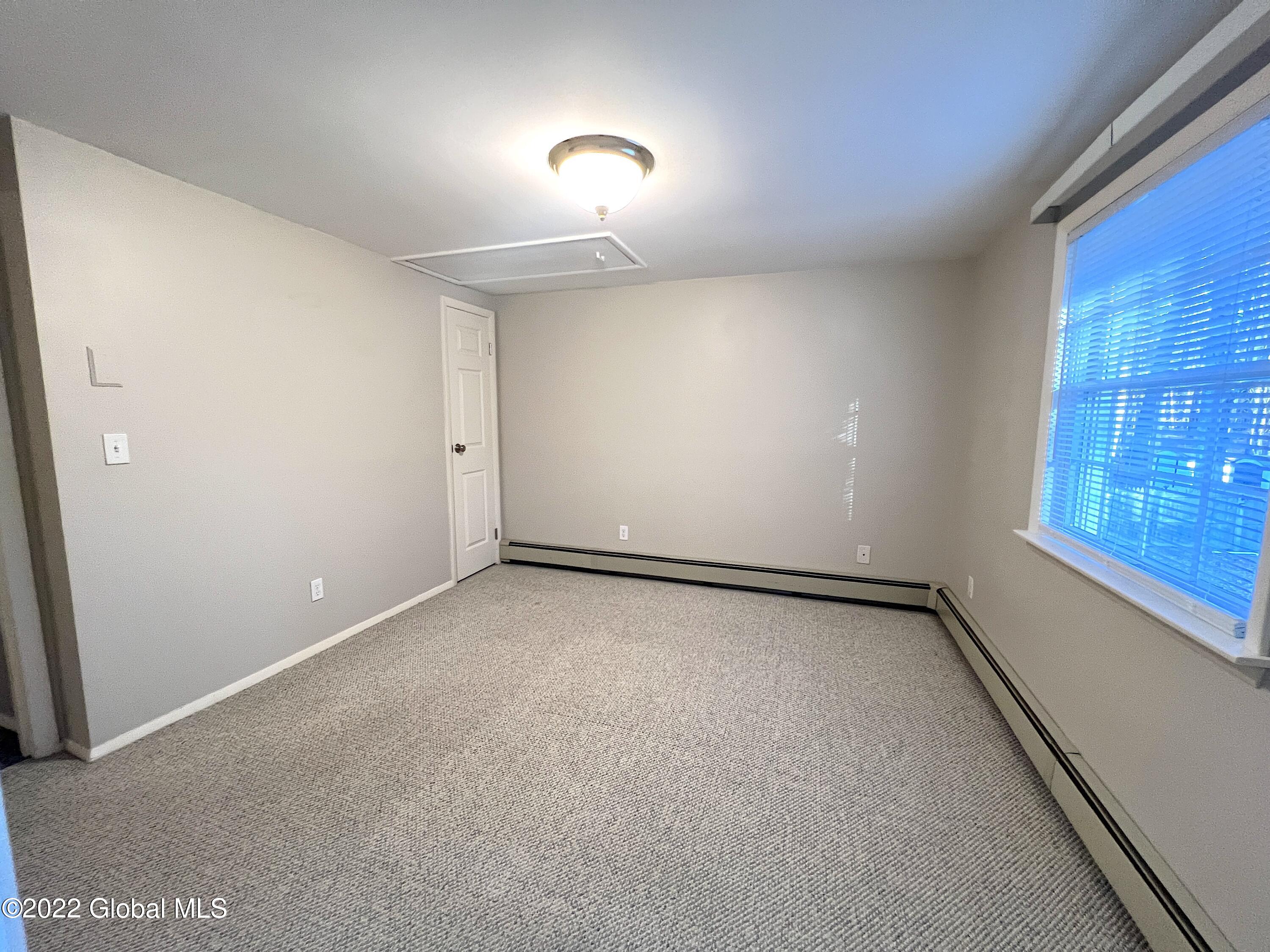 262 Thimbleberry Road Malta, NY 12020 - Photo 19 of 35 IMG_8686