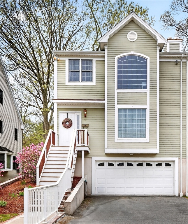 58-60 Tanglewood Road, Unit 58 Newton, MA 02459 - Photo 3 of 33