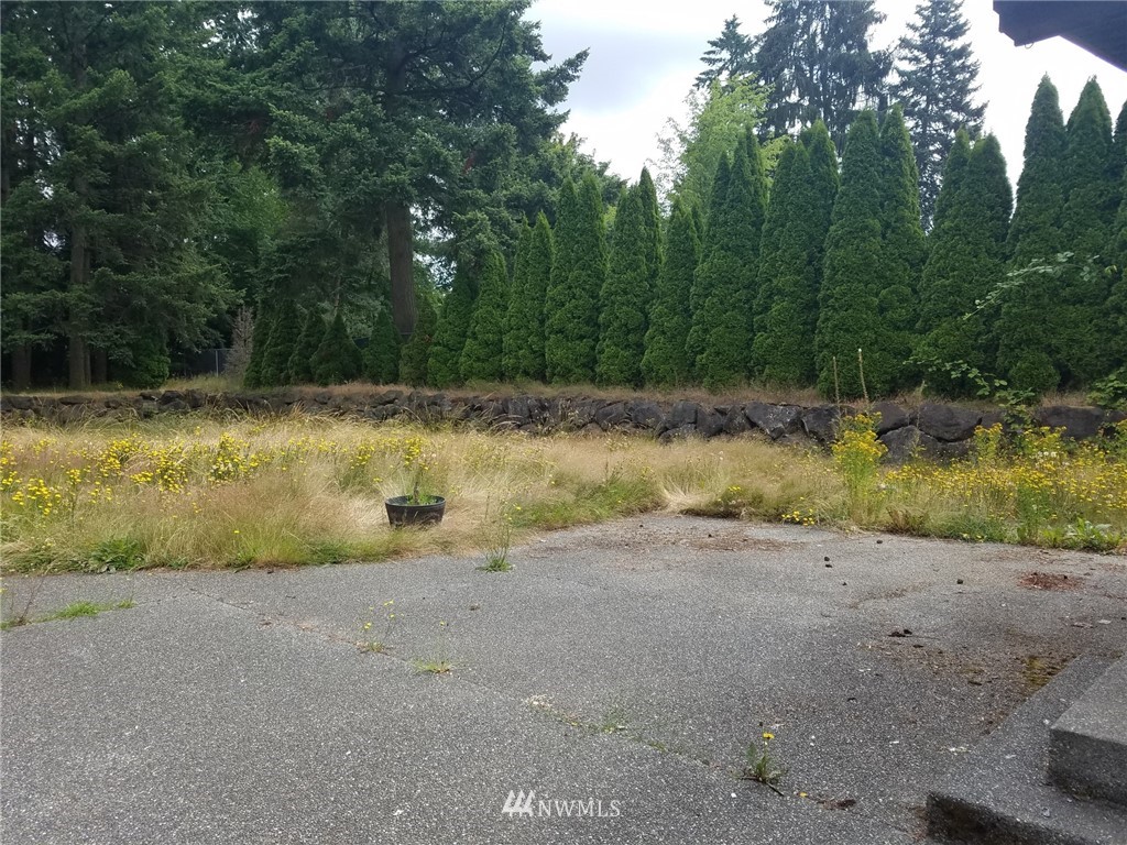 3606 Northeast 7th Street Renton, WA 98056 - Photo 3 of 4