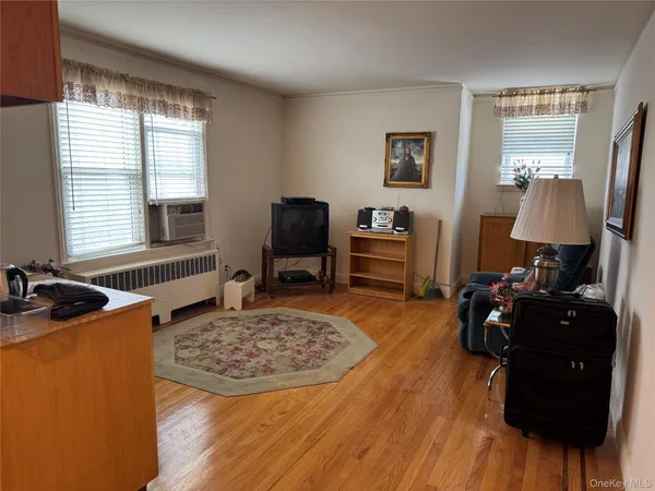 $999,999 | 1266 Mace Avenue | Pelham Gardens
