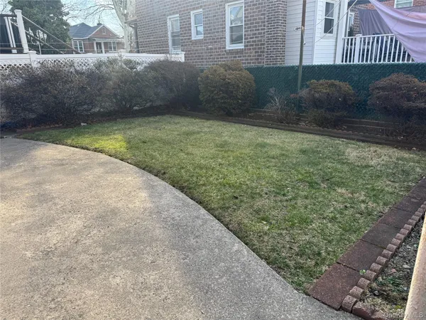 $999,999 | 1266 Mace Avenue | Pelham Gardens