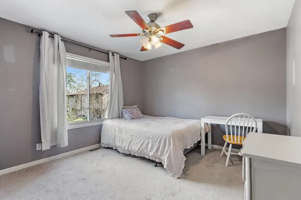 $185,000 | 1715 Cedarbrook Court, Sycamore, IL 60178