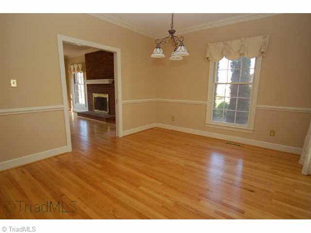 1608 Heathcliff Road High Point, NC 27262 - Photo 4 of 9 Other. Dining Room