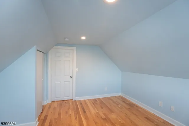 $4,200 | 122 North Fullerton Avenue, Unit 2, Montclair, NJ 07042