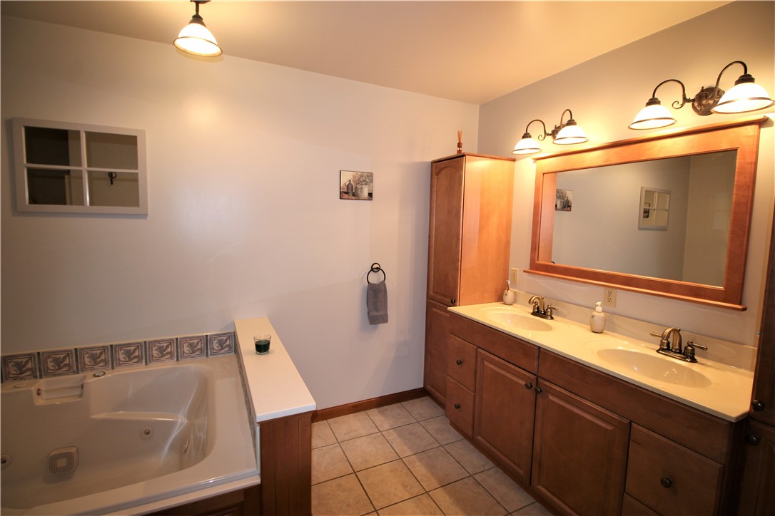 397 Durham Road Fair Play, SC 29643 - Photo 14 of 41 Master Bath with Ceramic Tile Floor