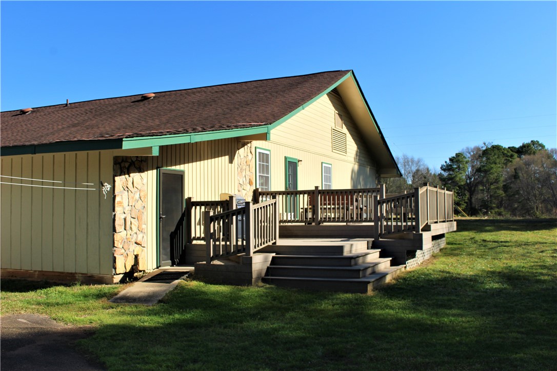 397 Durham Road Fair Play, SC 29643 - Photo 29 of 41 Composite Deck and Bonus Room Entrance