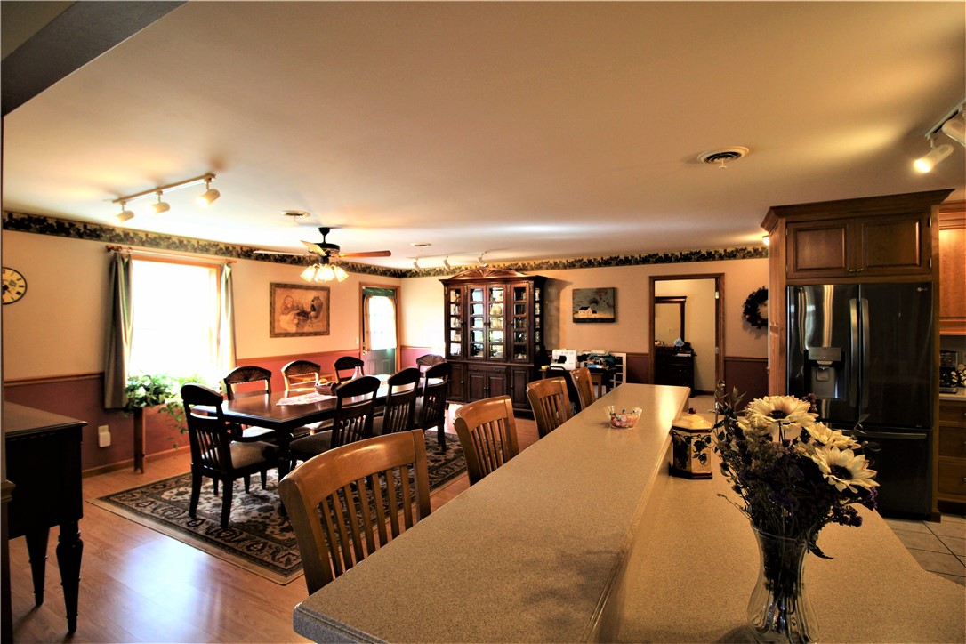 397 Durham Road Fair Play, SC 29643 - Photo 4 of 41 Breakfast Bar and Dining Room
