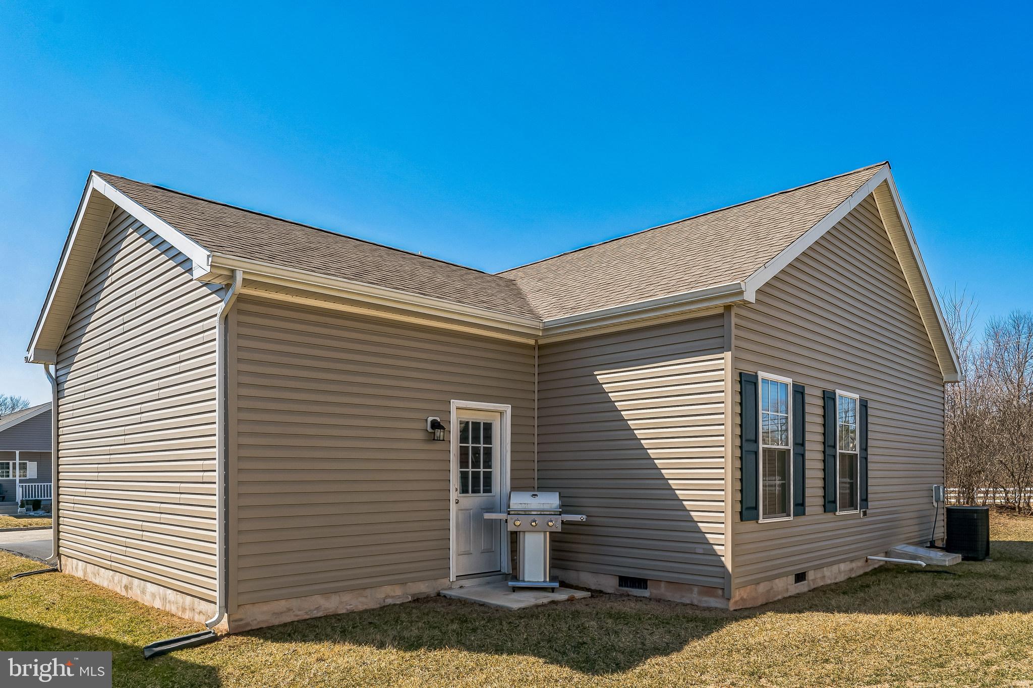 425 Azalea Drive Blue Bell, PA 19422 - Photo 25 of 26 a view of a house with wooden fence