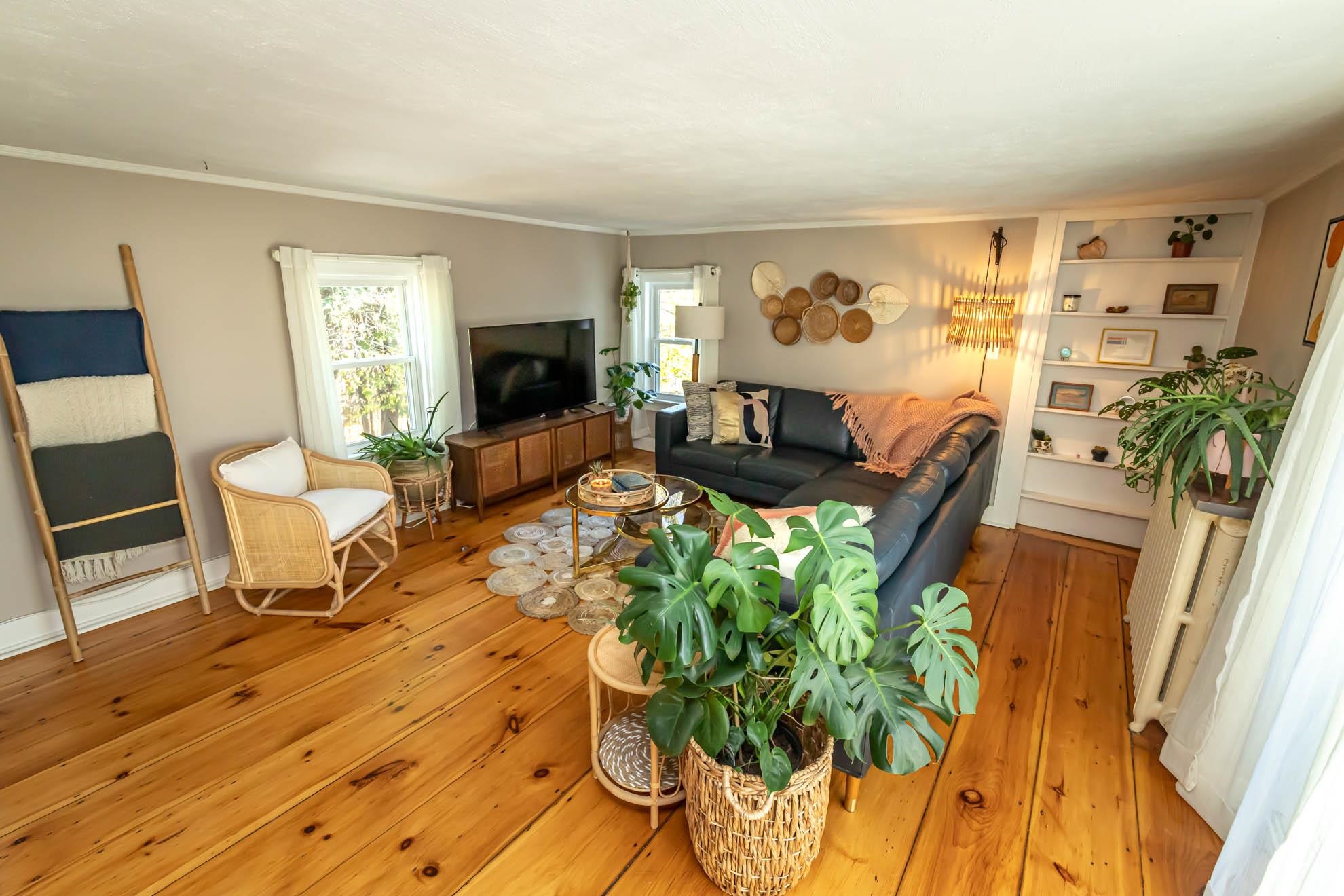 14 Bittersweet Lane, Unit 4 Exeter, NH 03833 - Photo 11 of 24 Gallery Image 11