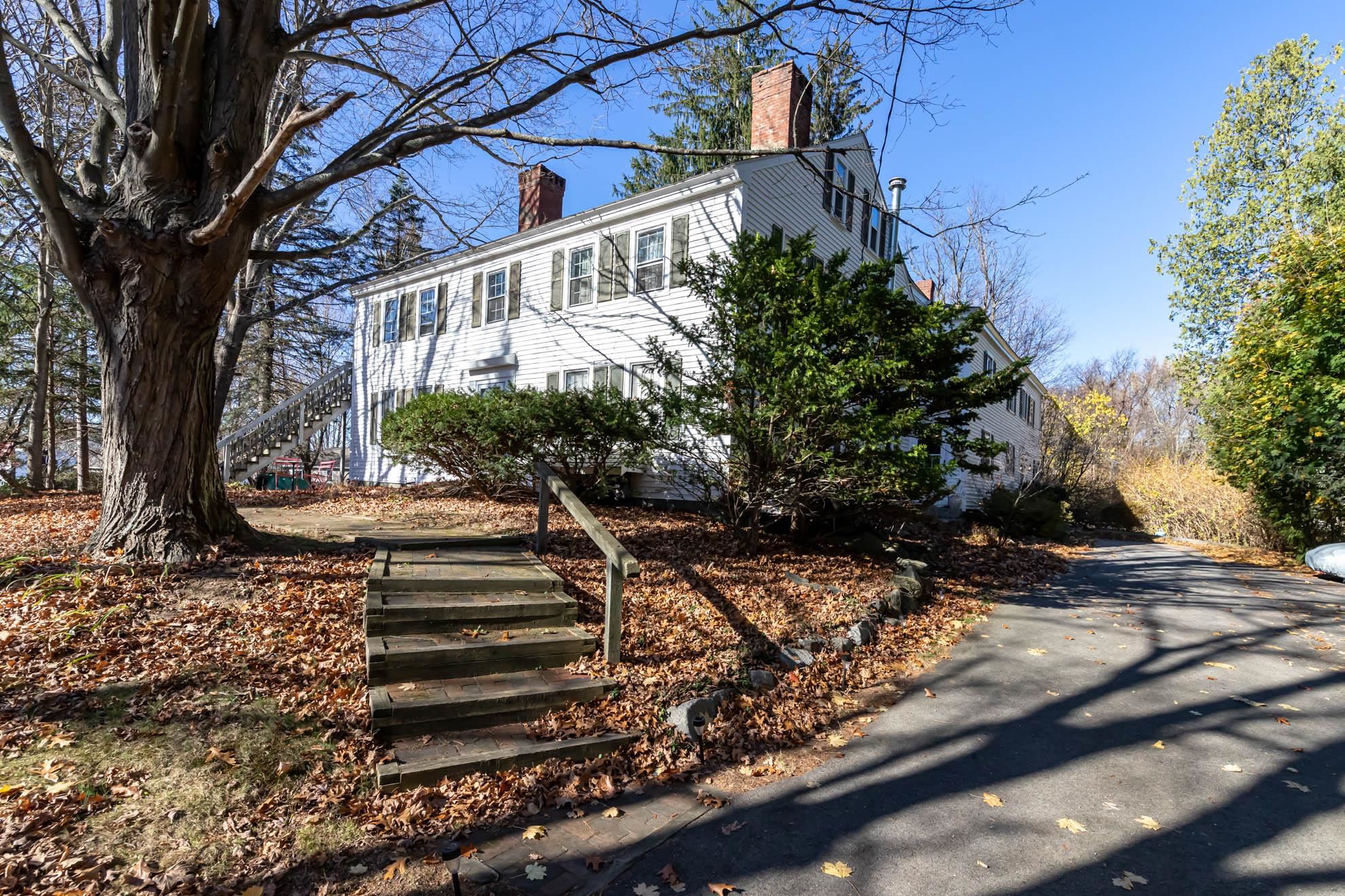 14 Bittersweet Lane, Unit 4 Exeter, NH 03833 - Photo 16 of 24 Gallery Image 16