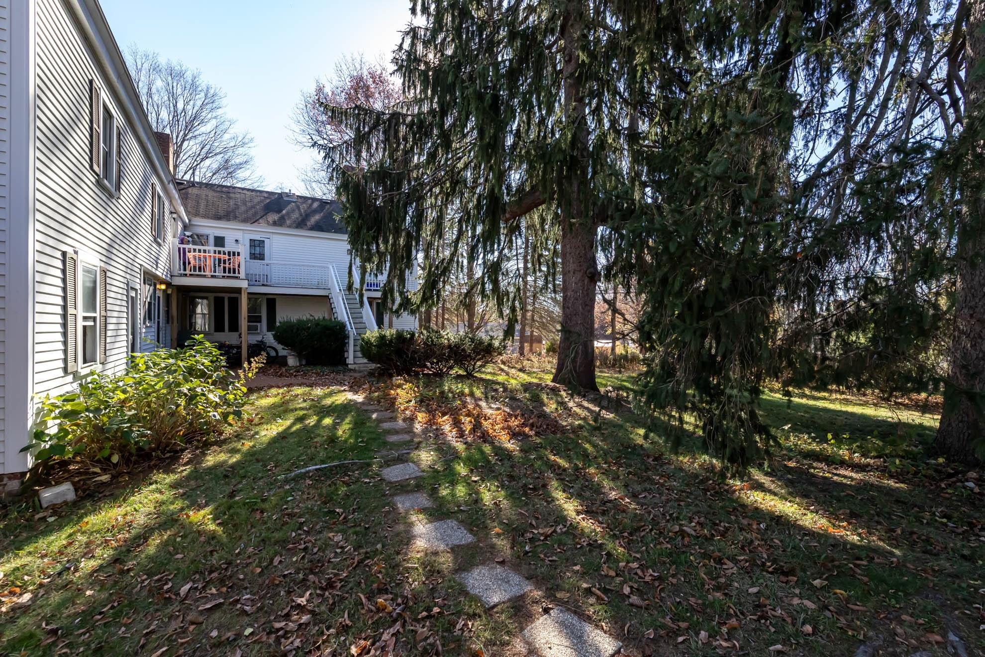 14 Bittersweet Lane, Unit 4 Exeter, NH 03833 - Photo 18 of 24 Gallery Image 18