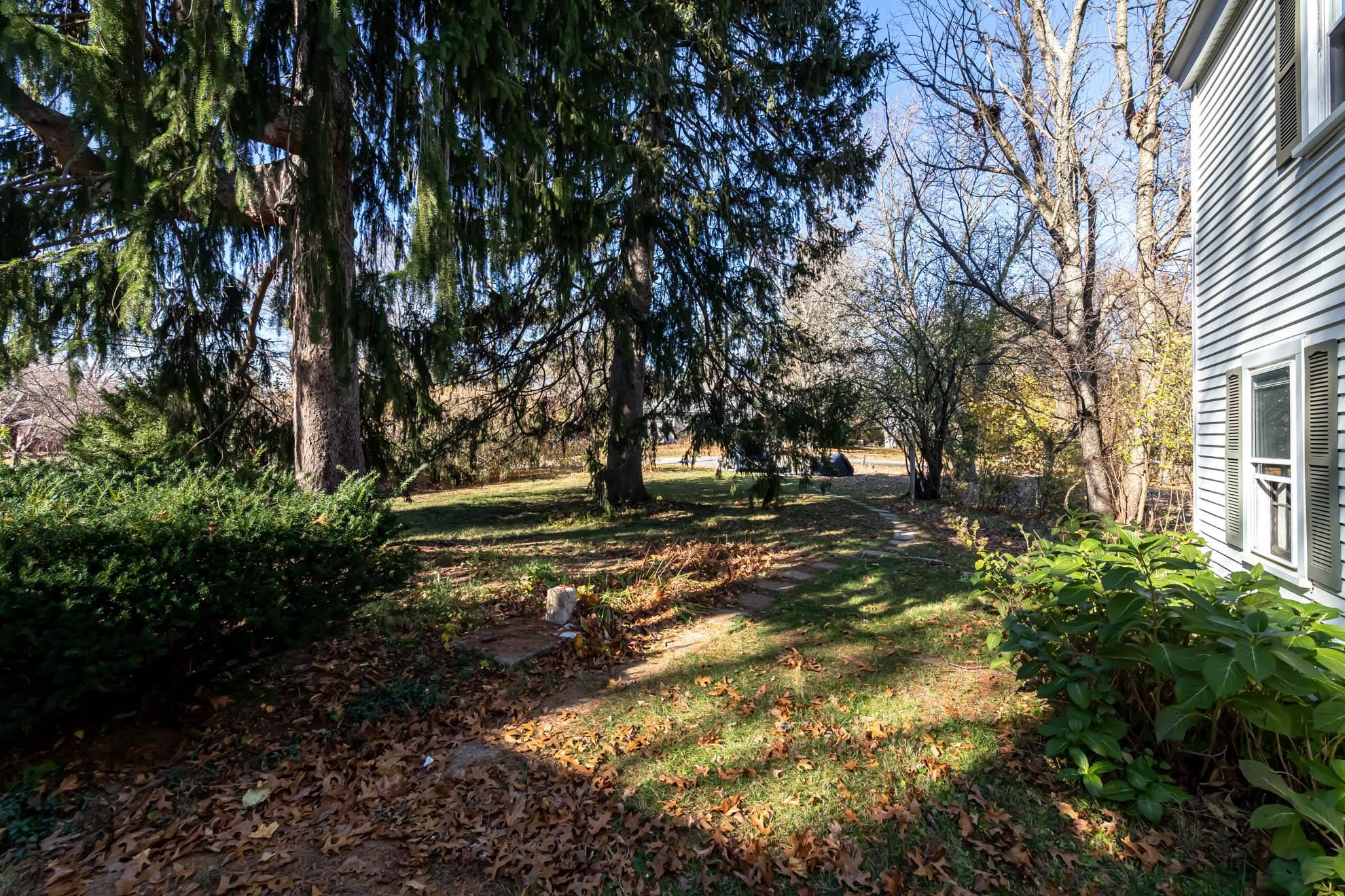 14 Bittersweet Lane, Unit 4 Exeter, NH 03833 - Photo 19 of 24 Gallery Image 19