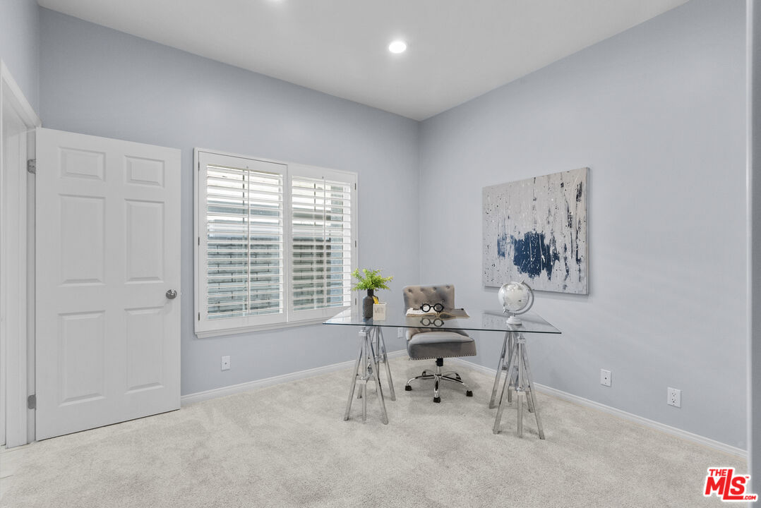 18779 Willowtree Lane Porter Ranch, CA 91326 - Photo 28 of 63