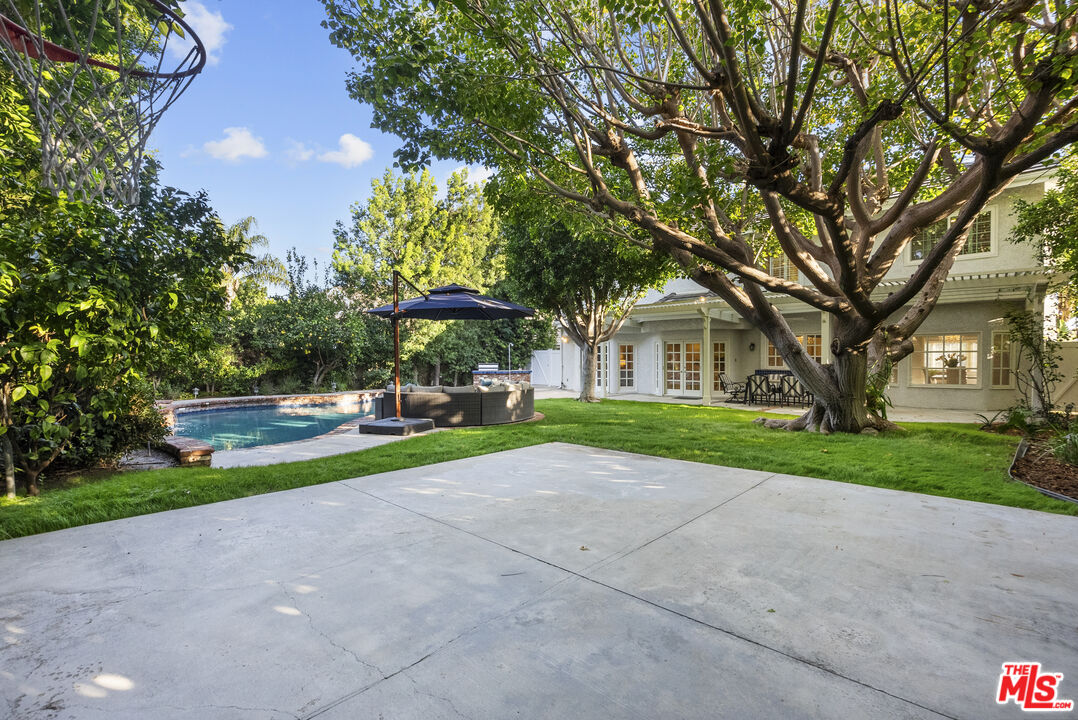 18779 Willowtree Lane Porter Ranch, CA 91326 - Photo 57 of 63