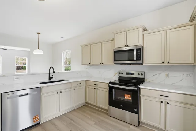 $354,900 | 4938 Ballantine Drive, Summerville, SC 29485