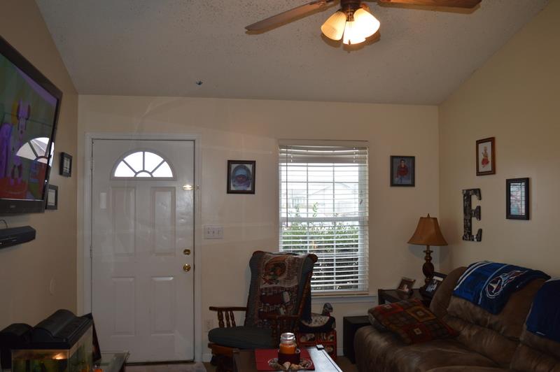 2811 Rome Lane Clarksville, TN 37040 - Photo 3 of 10 a living room with furniture and a window