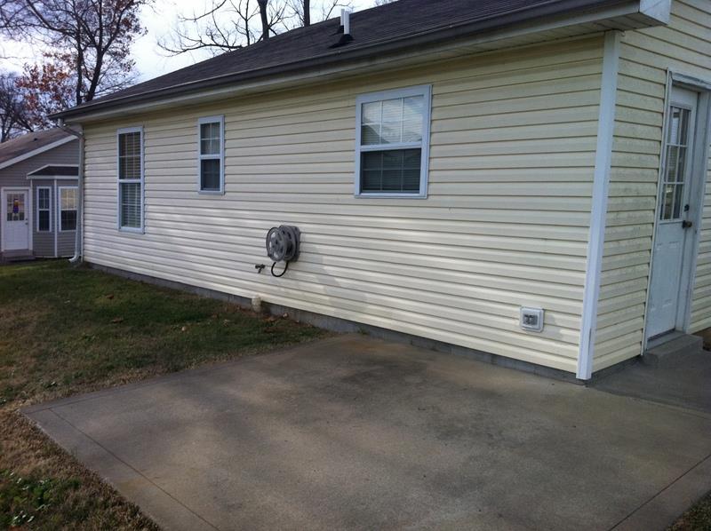 2811 Rome Lane Clarksville, TN 37040 - Photo 10 of 10 a view of a house with backyard
